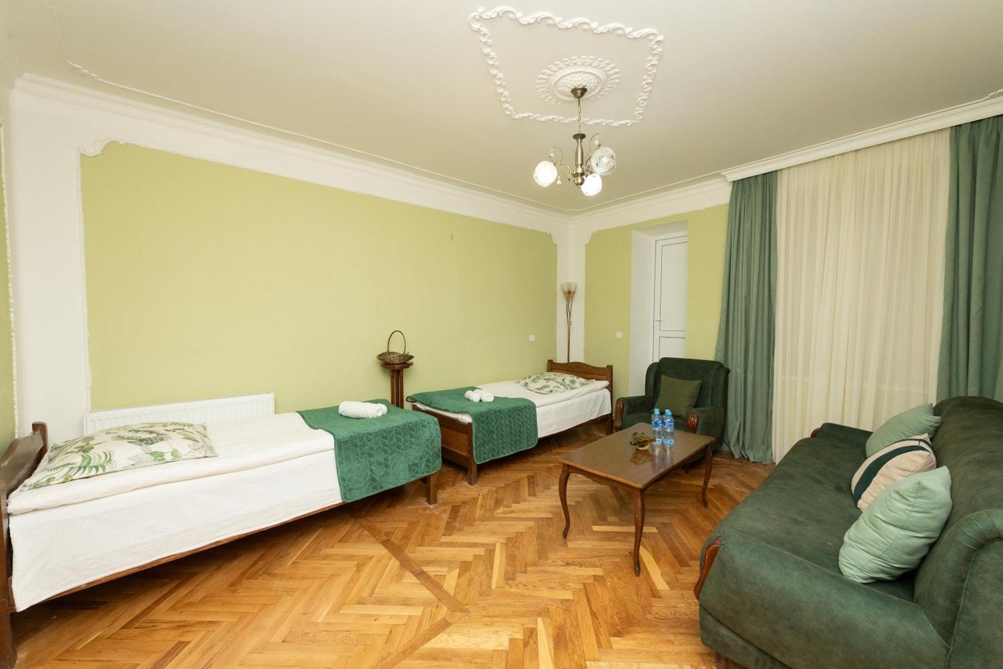 Anna'S Guest House 고리 외부 사진