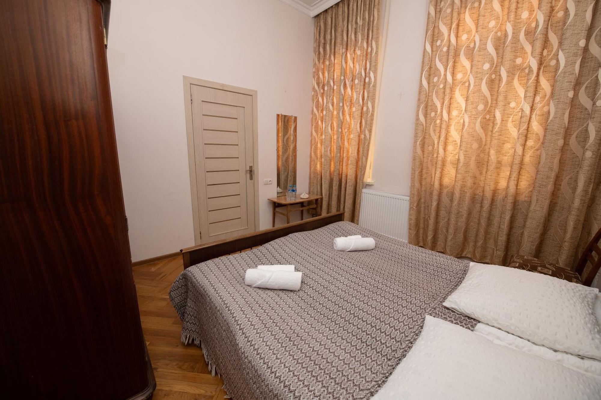Anna'S Guest House 고리 외부 사진